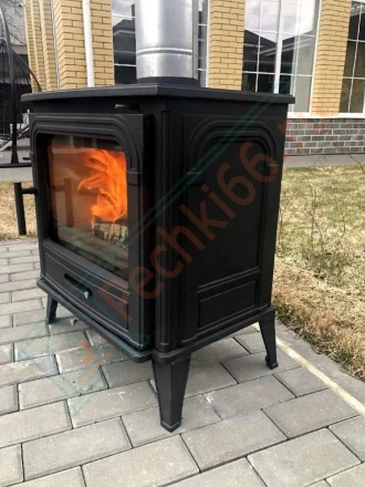 Чугунная печь-камин Dog (FireBird) 10 кВт